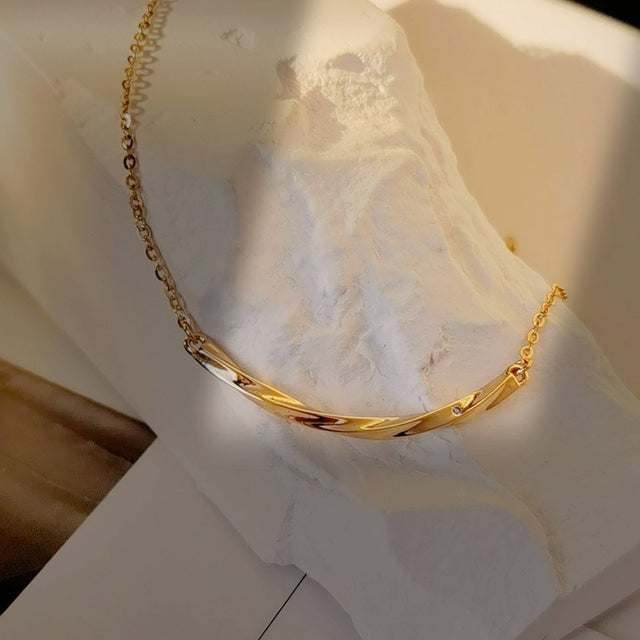 Smile Line Silver Necklace