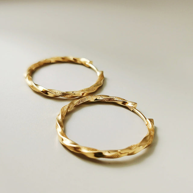 Miss Infinite Earrings