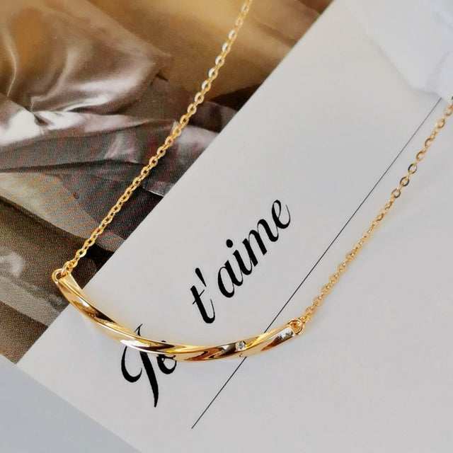 Smile Line Silver Necklace