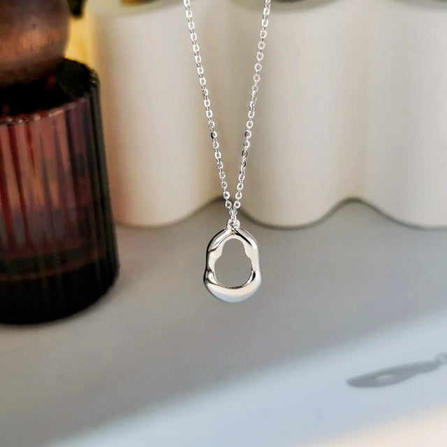 Ethereal Curve Necklace
