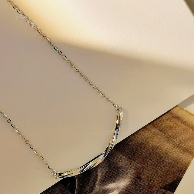 Smile Line Silver Necklace