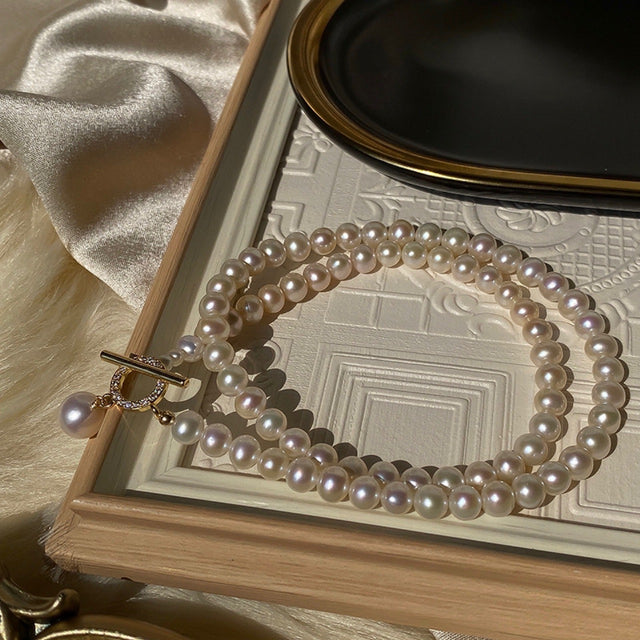 Sparkling Pearl Necklace