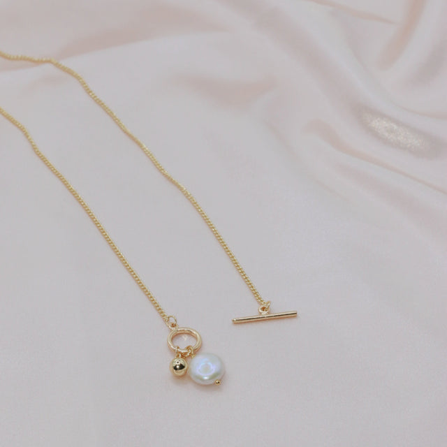 Baroque Pearl Necklace