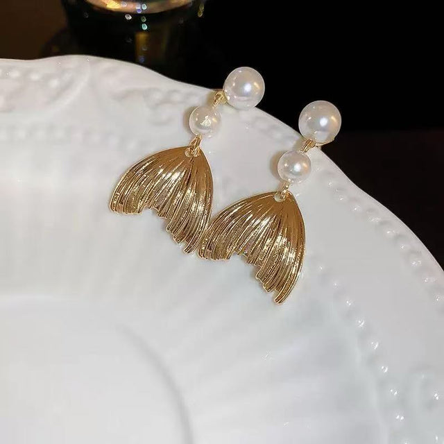 Mermaid Pearl Earrings