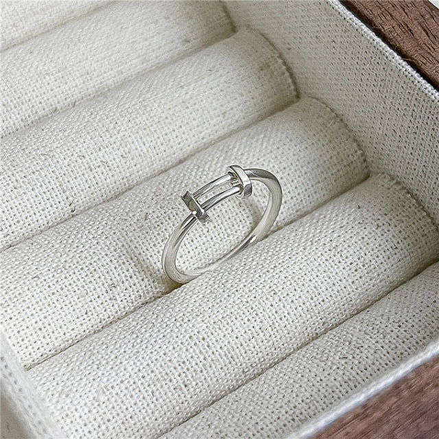 Knot Silve Ring