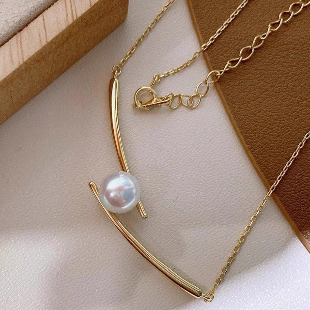 Gold Line&Pearl Necklace