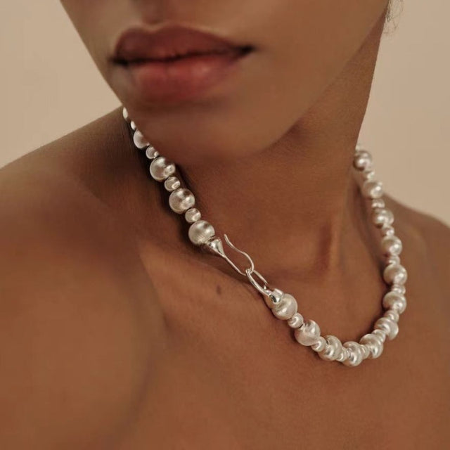 Metallic Balls Necklace