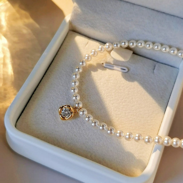 Gold Floral Pearl Necklace