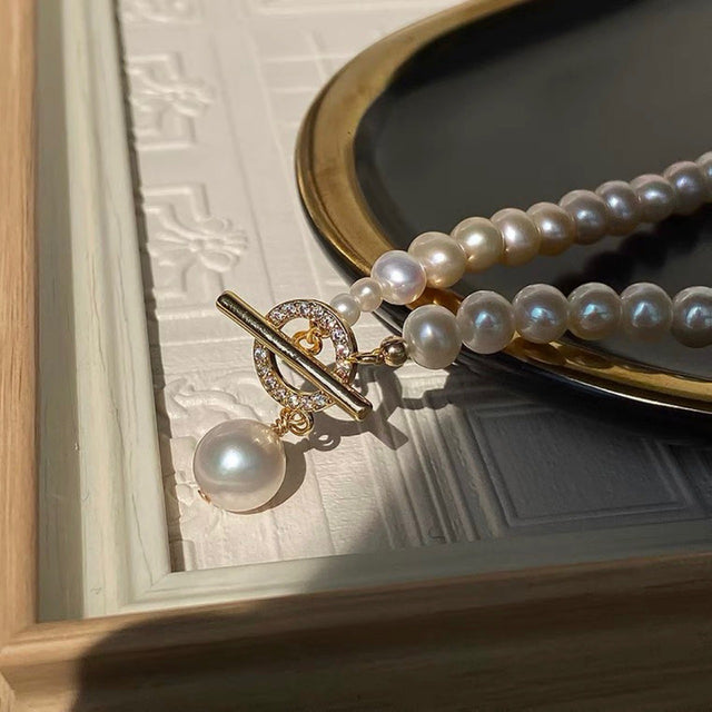 Sparkling Pearl Necklace