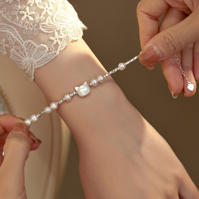Cute Kitty Pearl and Silver Bracelet