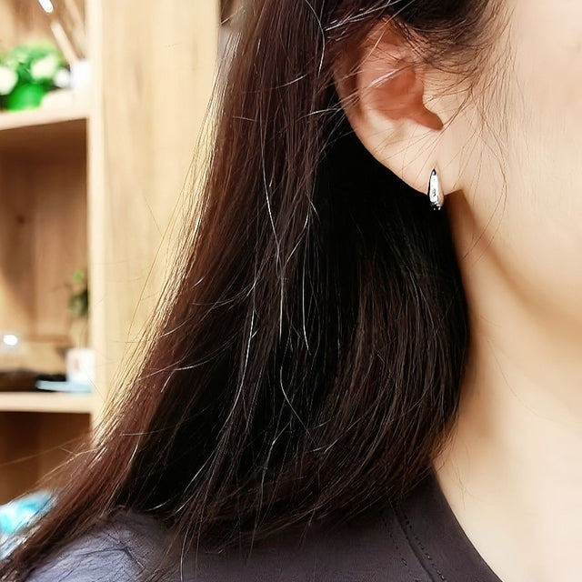 Curved Bean Earrings