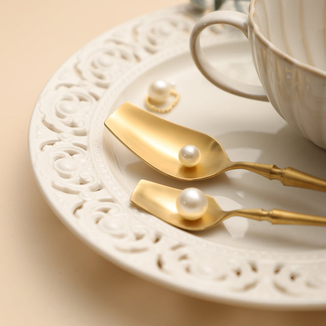 Gold Colosseum Cutlery Set