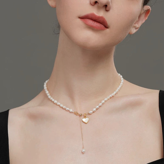 Heart Pendant Pearl Necklace